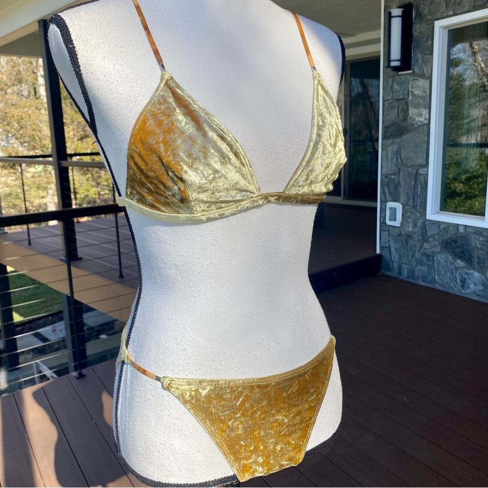 SAUVAGE— Beautiful Golden Velour Bikini …Size L… NWT !